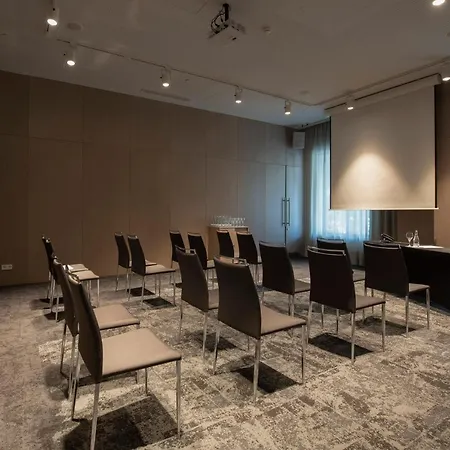 Eurostars Universal 5* Lisbon