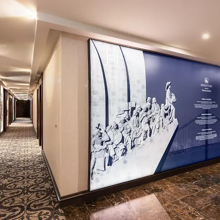 Eurostars Universal Отель