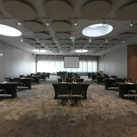 Eurostars Universal Lisbon
