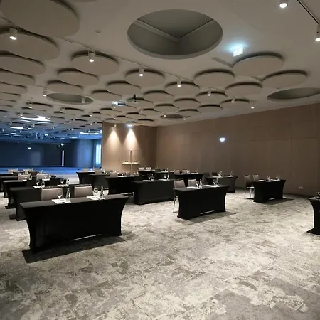 Eurostars Universal Lisbon