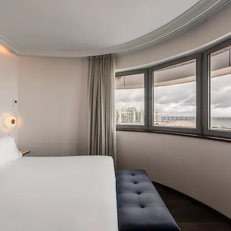 Eurostars Universal Lisbon