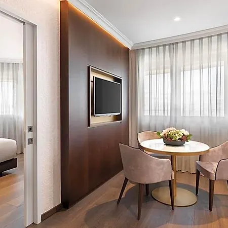 Hotel Eurostars Universal 5*
