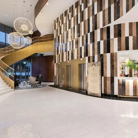 Eurostars Universal