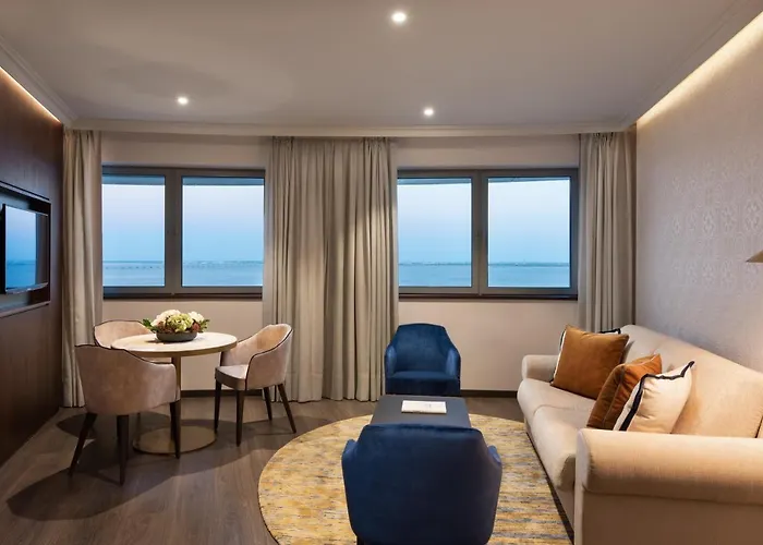 Отель Eurostars Universal Лиссабон