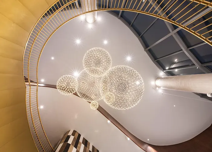 Отель Eurostars Universal