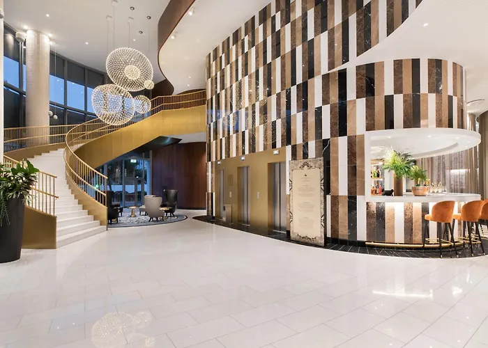 Отель Eurostars Universal 5*