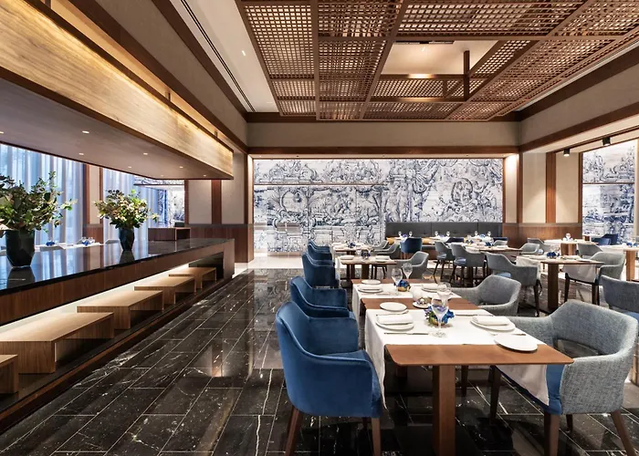 Eurostars Universal Отель