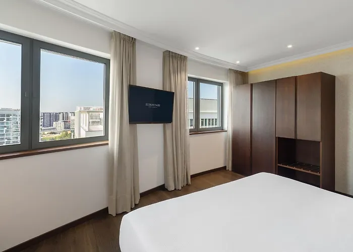 Отель Eurostars Universal