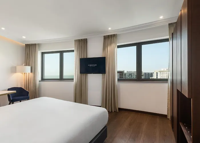 Отель Eurostars Universal 5*