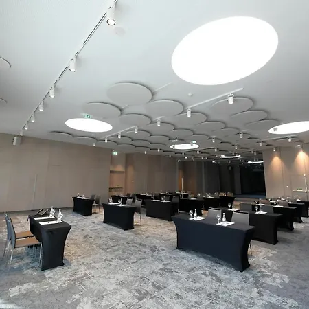 Eurostars Universal Otel 5*