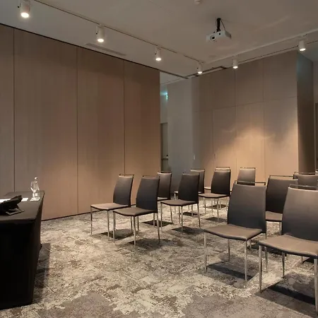 Eurostars Universal Otel 5*