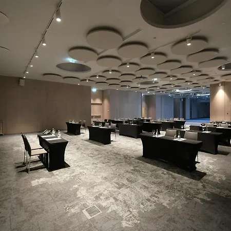 Otel Eurostars Universal 5*