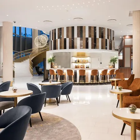 Eurostars Universal Otel 5*