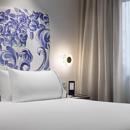 Eurostars Universal Otel 5*